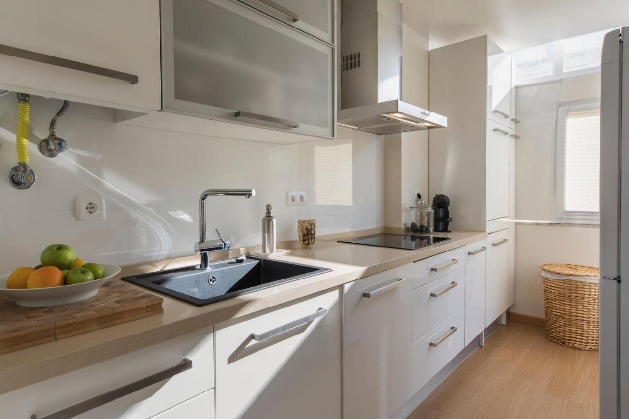 Lovelystay - 2 Bedroom Belem Wonder Lisbon Luaran gambar